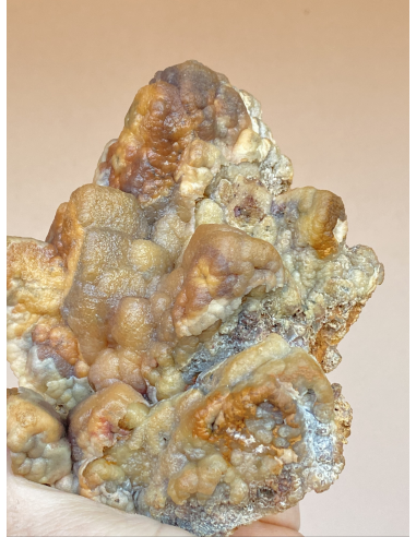 Smithsonite pseudomorph, red to purple color, San Giovanni mine, Sardinia, Italy