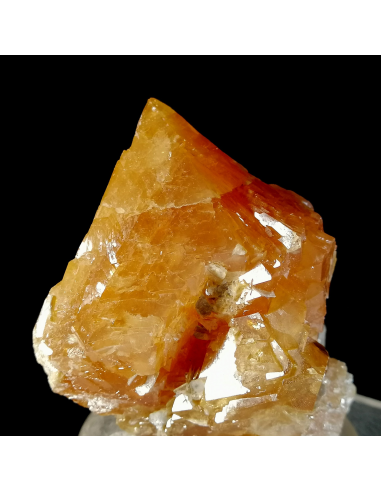 Scheelite  -  Mt Xuebaoding, Pingwu Co., Mianyang, Sichuan Province, China