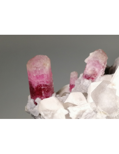 Elbaite, Ortoclase- Beni Bouzra Chefchauen, Morocco