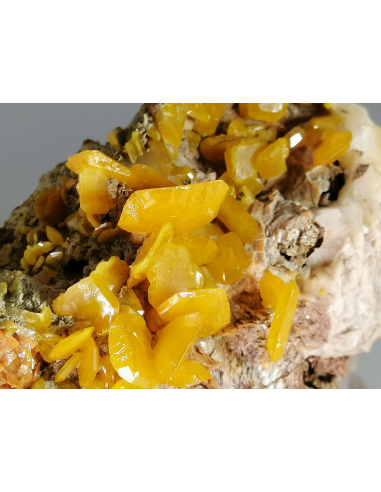 Wulfenite - Toussit Morocco