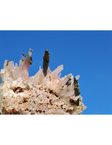 Hematoid Quartz Epidote - San Felipe mine  Perù