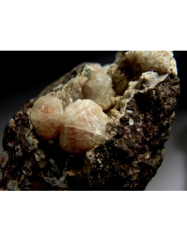 Chabasite var phacolite - S abrile area Osilo Italy